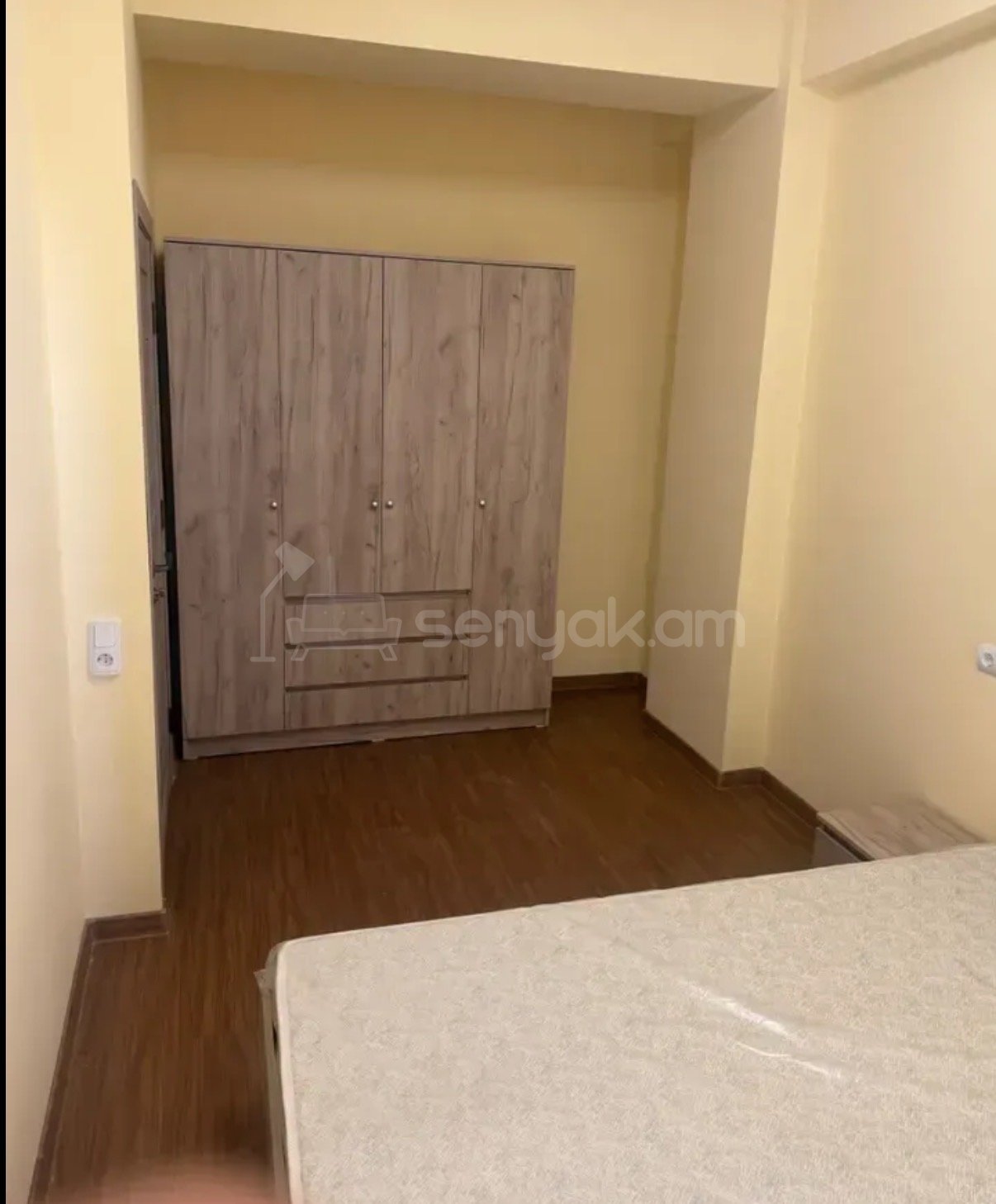 2 Սենյականոց Բնակարան Նորակառույցում, 40քմ, 2/16 հարկ, Կապիտալ Վերանորոգված, Կահավորված