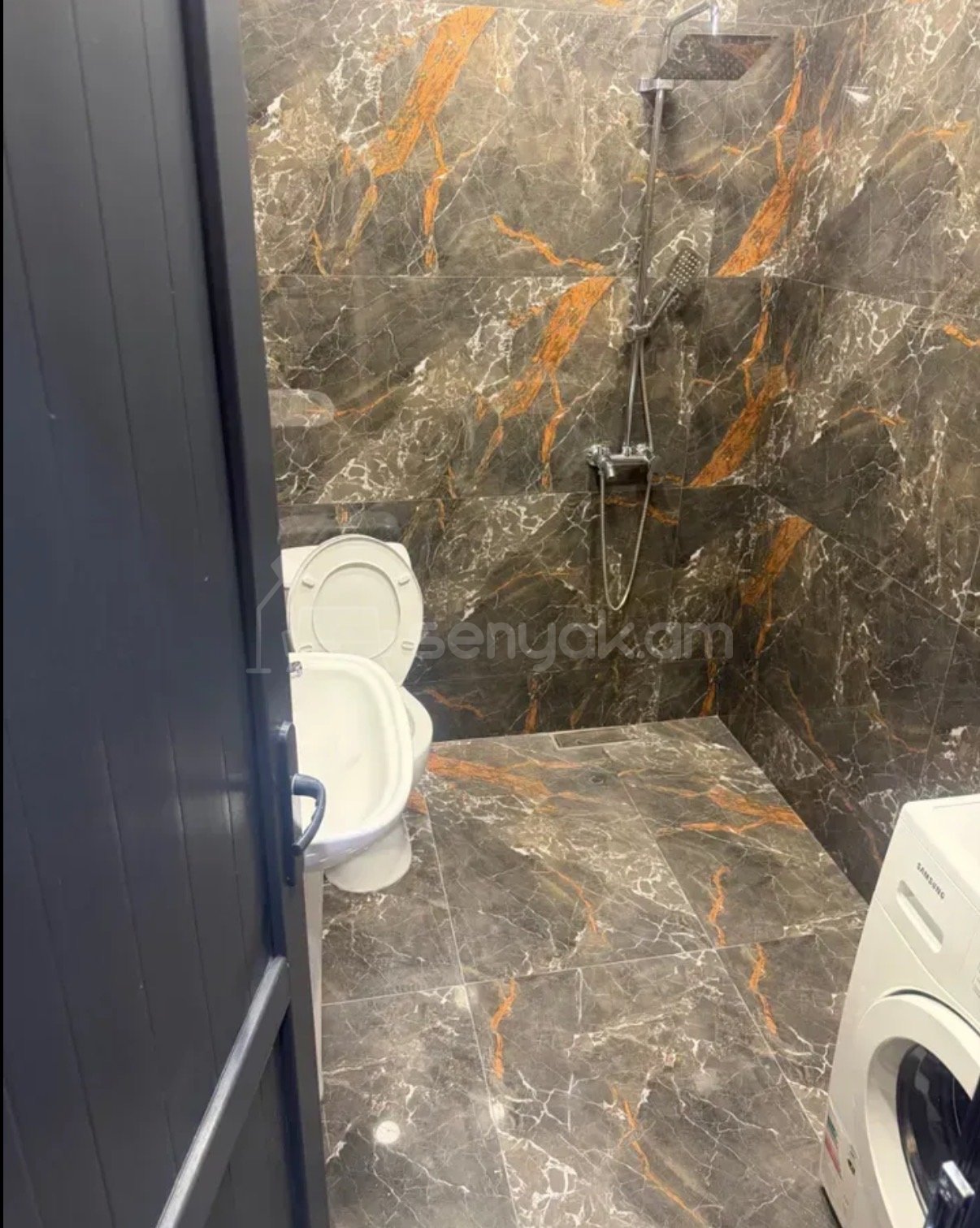 2 Սենյականոց Բնակարան Նորակառույցում, 40քմ, 2/16 հարկ, Կապիտալ Վերանորոգված, Կահավորված