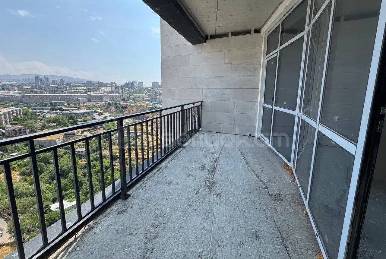 2 Սենյականոց Բնակարան Նորակառույցում, 57քմ, 15/18 հարկ, Զրոյական Վիճակում