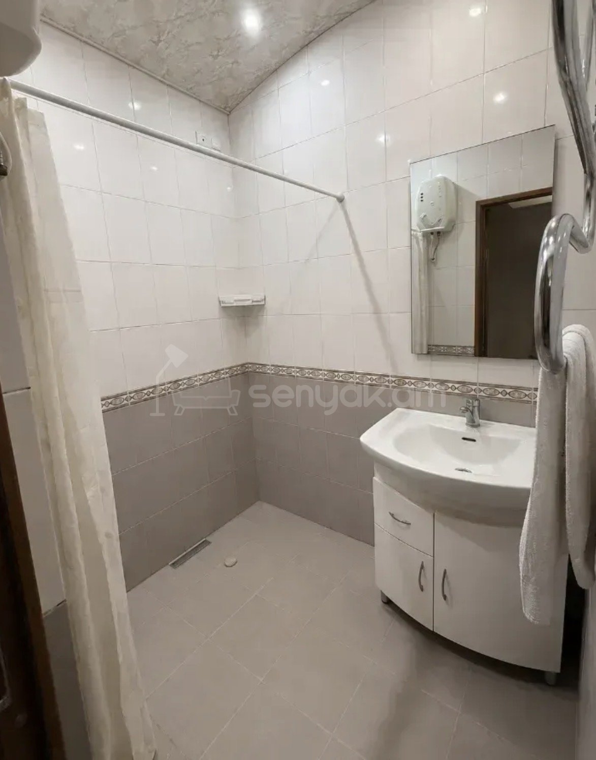 2 Սենյականոց Բնակարան, 60քմ, 9/9 հարկ, Կապիտալ Վերանորոգված, Կահավորված