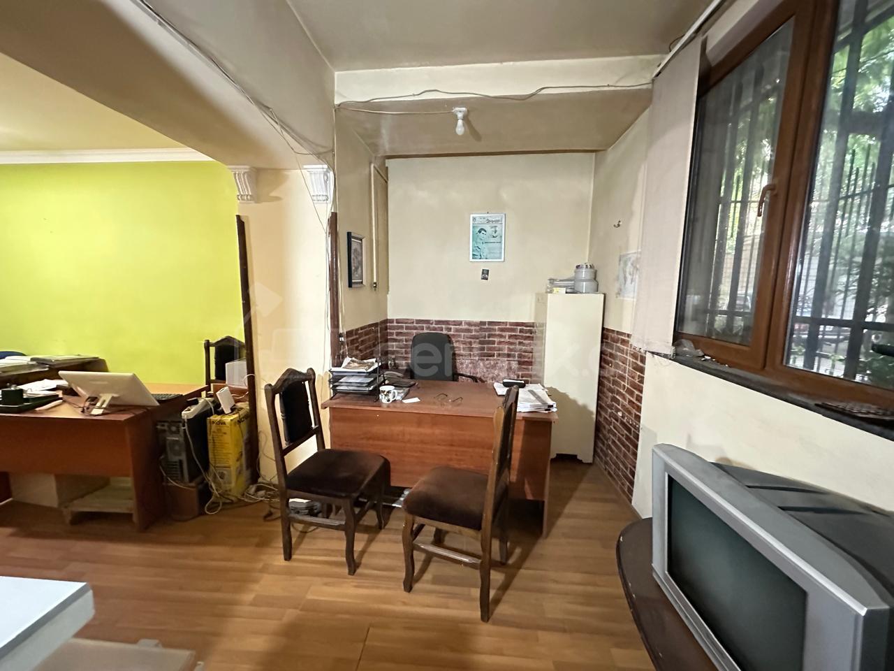 Օֆիսային Տարածք, 72քմ