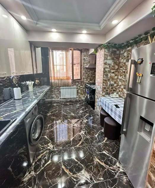 3 Սենյականոց Բնակարան, 60քմ, 3/9 հարկ, Կապիտալ Վերանորոգված
