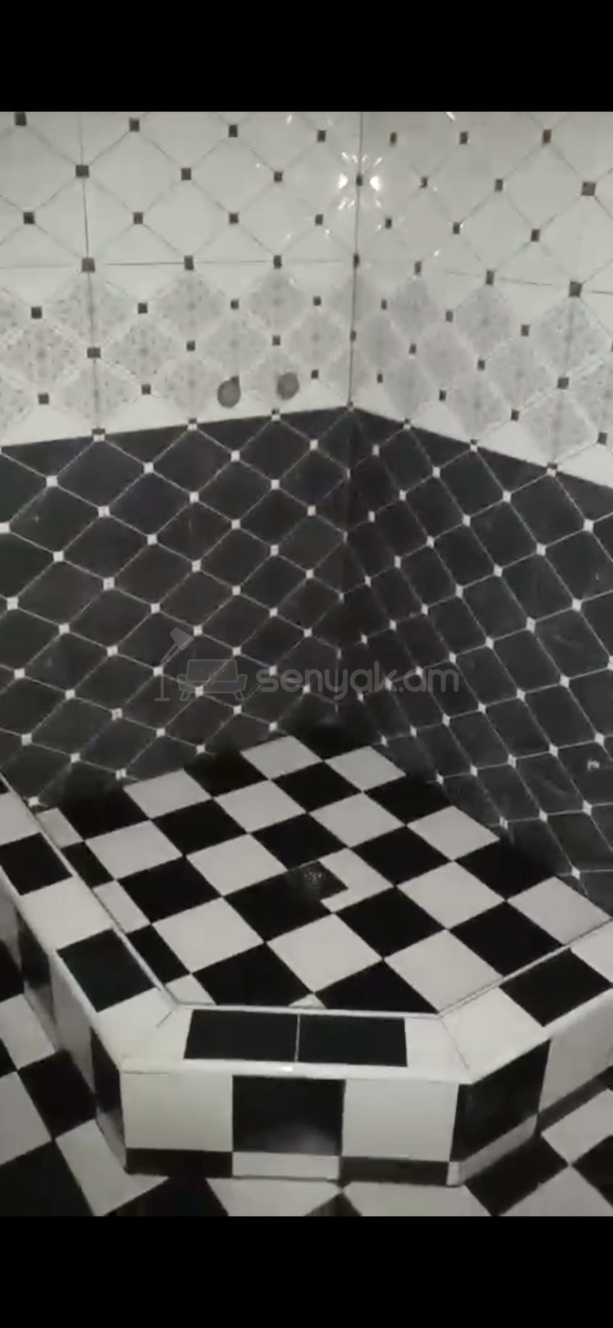 2 Սենյականոց Բնակարան Քարե Շենքում, 60քմ, 2/5 հարկ, Դիզայներական Վերանորոգված