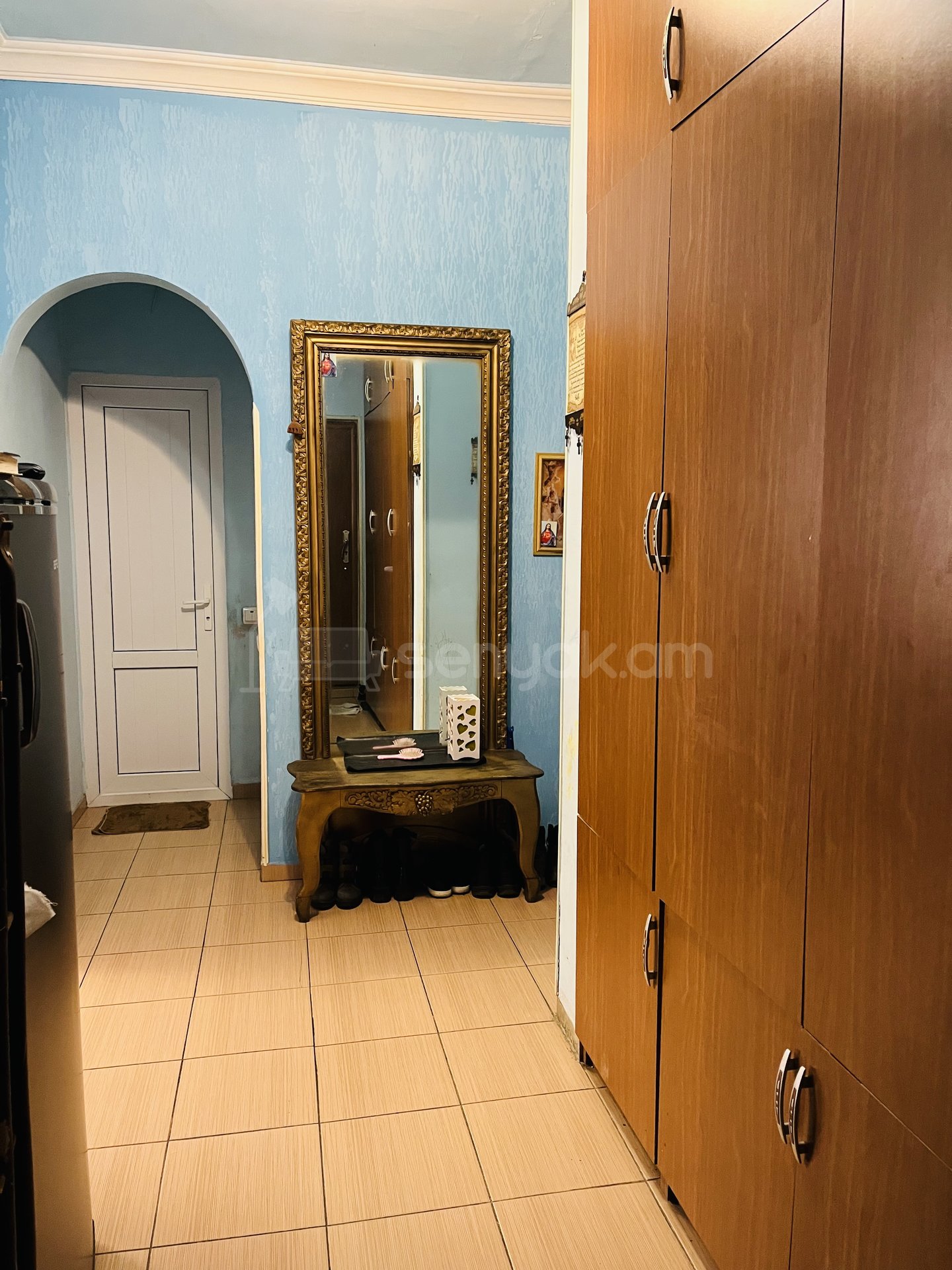 5 Սենյականոց Բնակարան Քարե Շենքում, 82քմ, 2/2 հարկ, Նորմալ Վիճակում