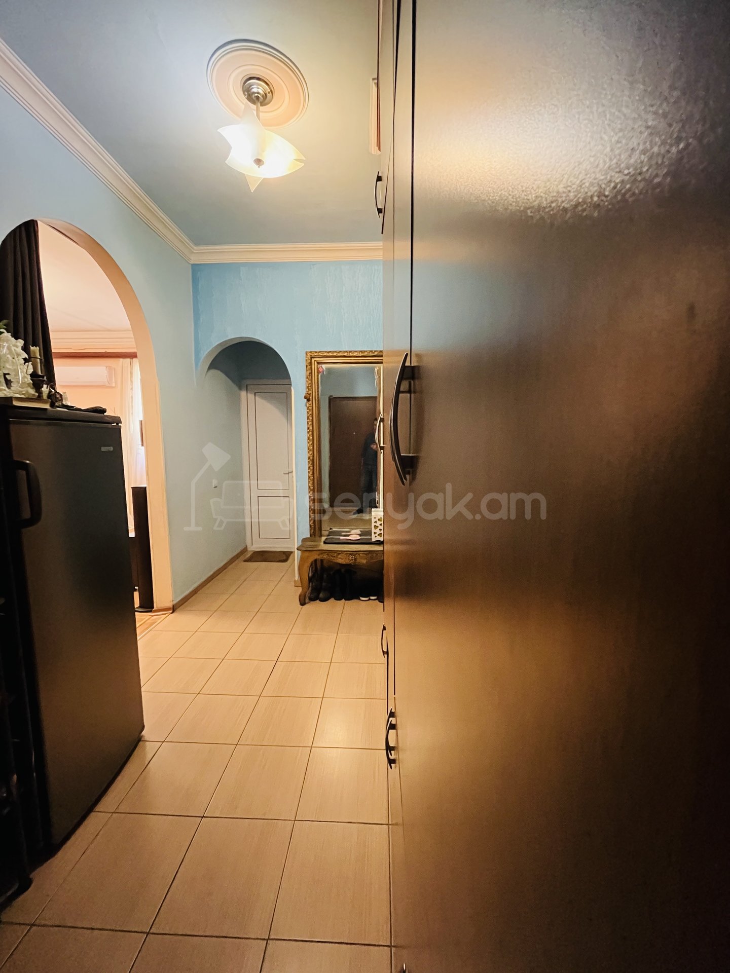 5 Սենյականոց Բնակարան Քարե Շենքում, 82քմ, 2/2 հարկ, Նորմալ Վիճակում