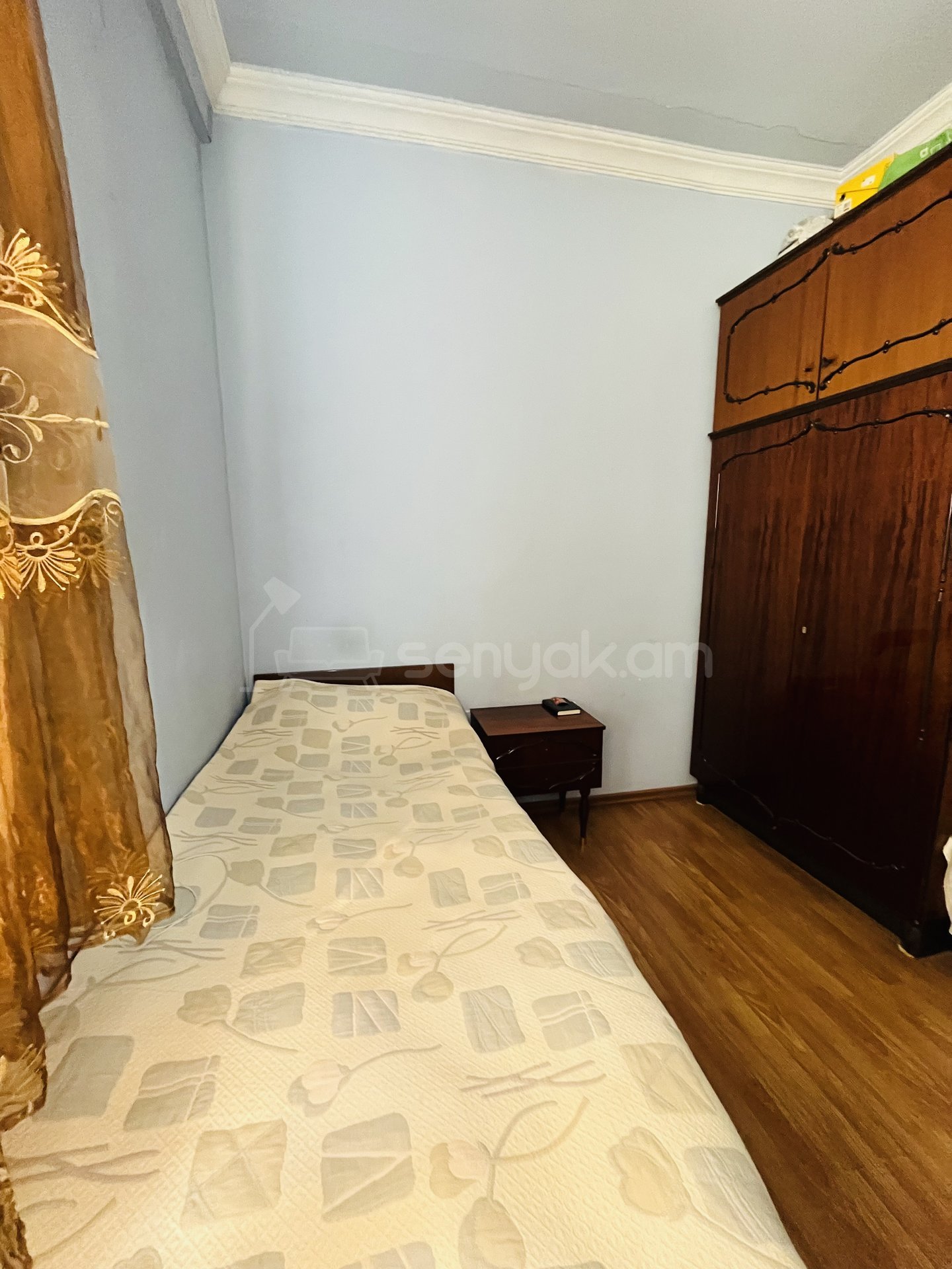 5 Սենյականոց Բնակարան Քարե Շենքում, 82քմ, 2/2 հարկ, Նորմալ Վիճակում