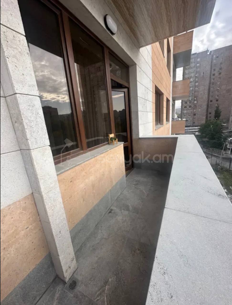 3 Սենյականոց Բնակարան Նորակառույցում, 100քմ, 5/8 հարկ, Կապիտալ Վերանորոգված