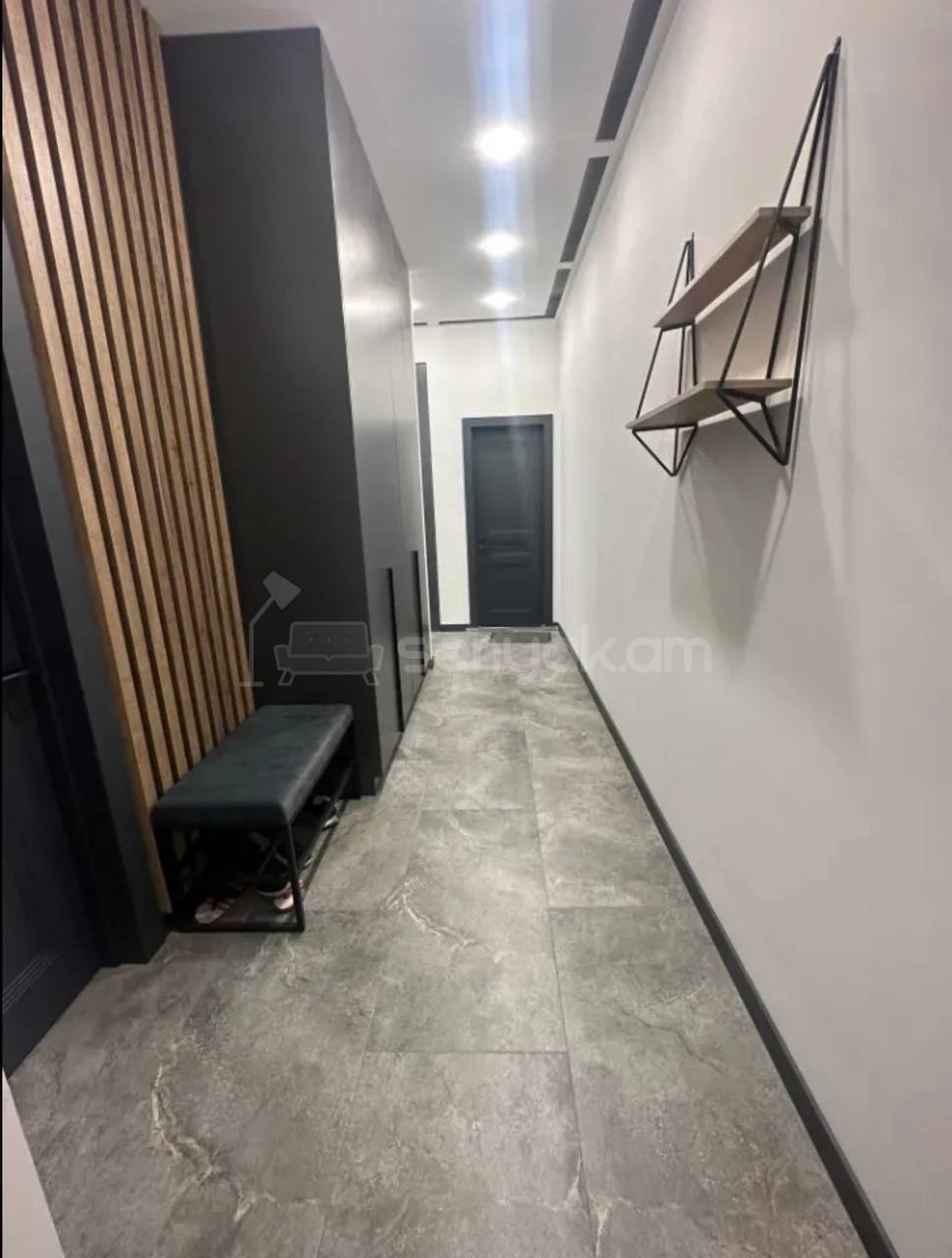 3 Սենյականոց Բնակարան Նորակառույցում, 100քմ, 5/8 հարկ, Կապիտալ Վերանորոգված