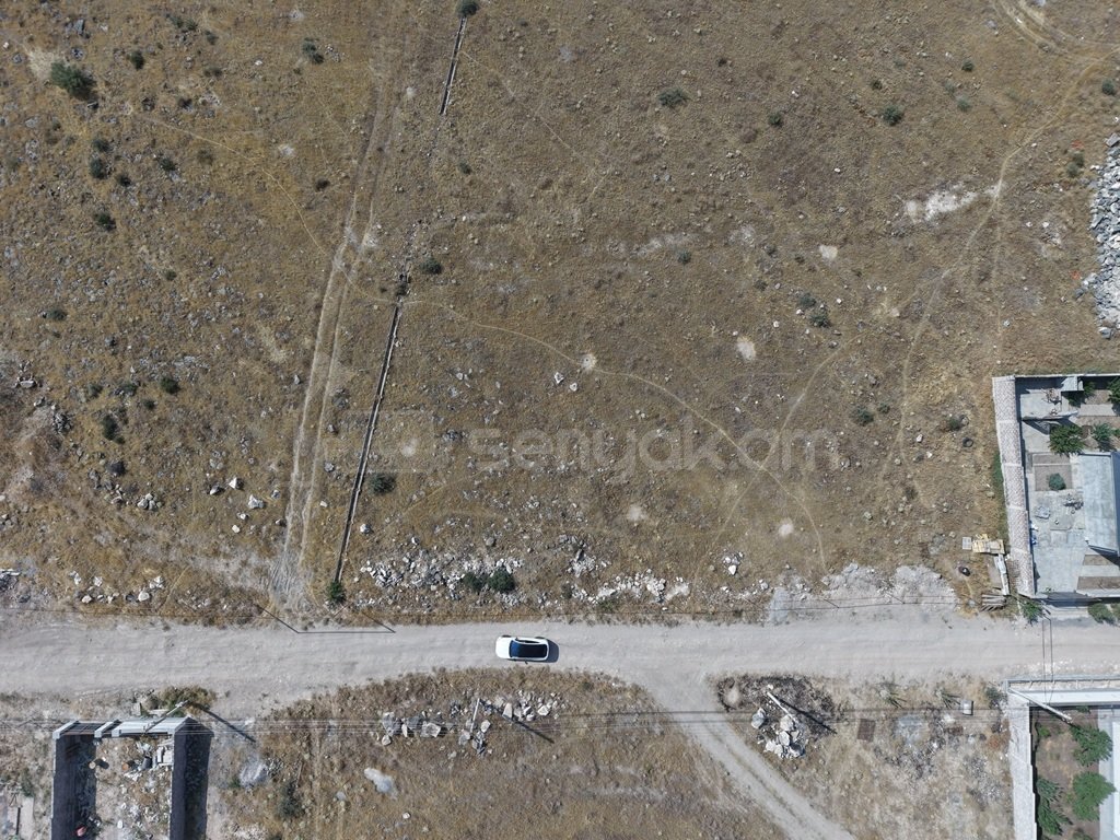 Բնակելի Նշանակության Հողատարածք, 1000քմ, Խմելու Ջրով, Էլեկտրականությամբ