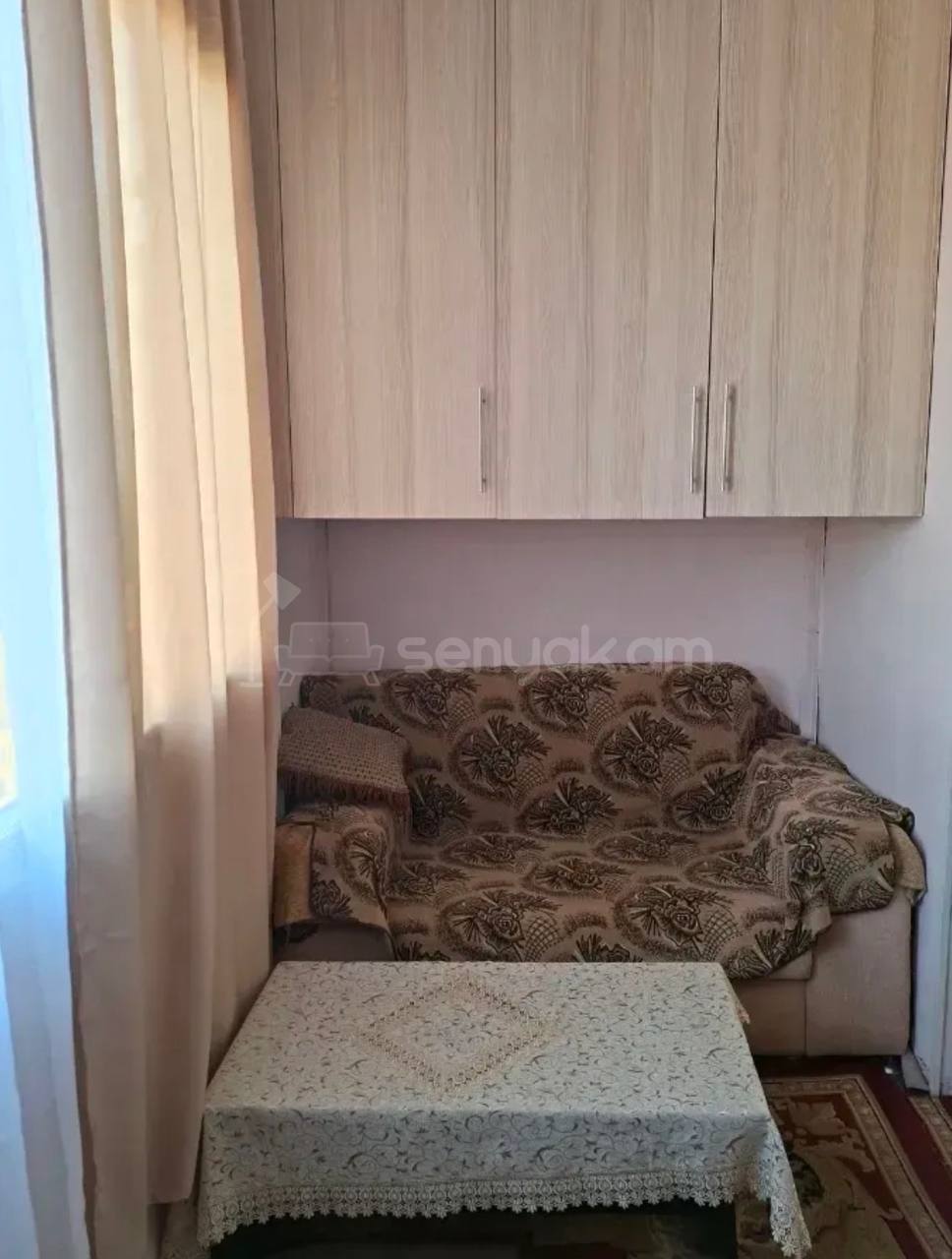 3 Սենյականոց Բնակարան Քարե Շենքում, 74քմ, 12/12 հարկ, Կոսմետիկ Վերանորոգված