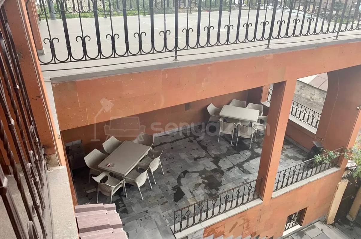 5 Սենյականոց Շքեղ Առանձնատուն, 250քմ, Կահավորված, Ավտոտնակով