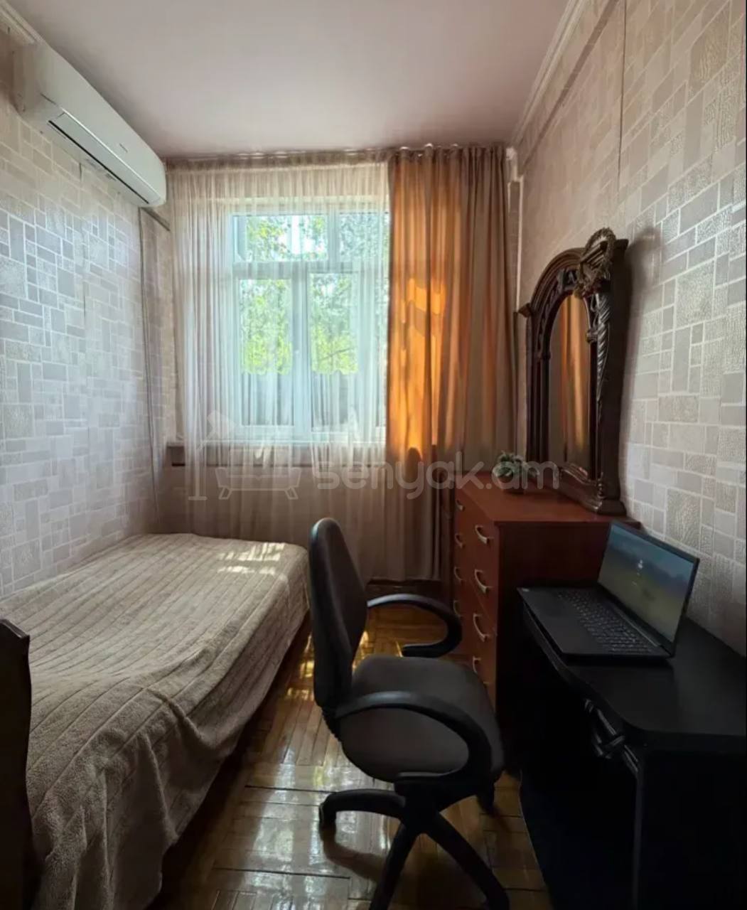 2 Սենյականոց Բնակարան Քարե Շենքում, 49քմ, 1/4 հարկ, Կոսմետիկ Վերանորոգված