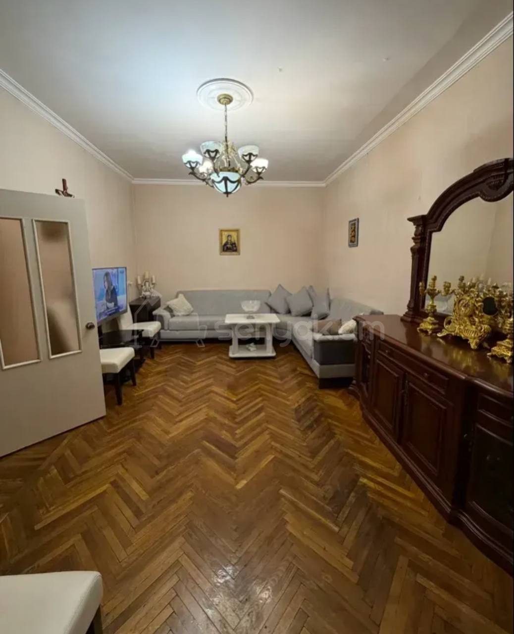 2 Սենյականոց Բնակարան Քարե Շենքում, 49քմ, 1/4 հարկ, Կոսմետիկ Վերանորոգված