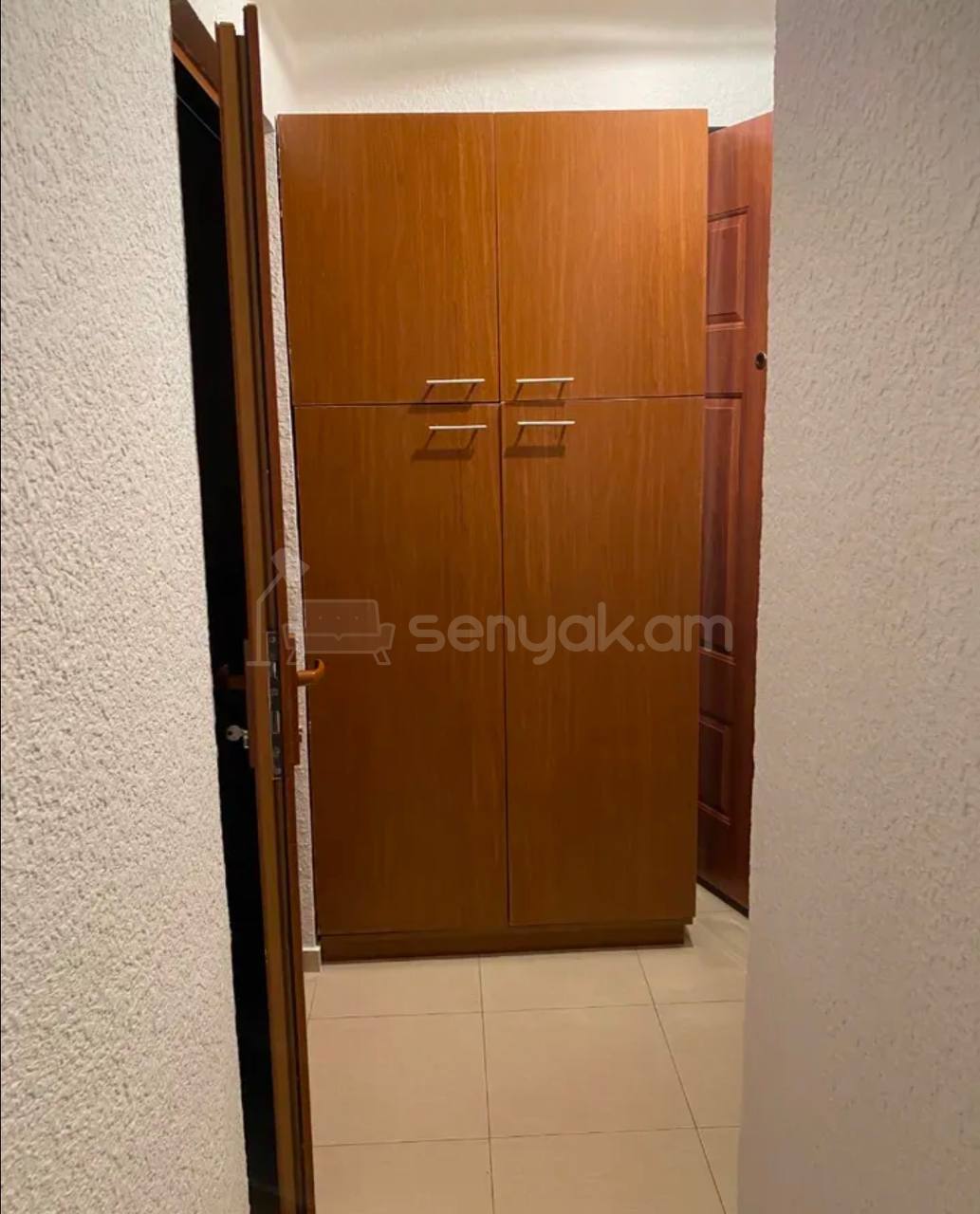 2 Սենյականոց Բնակարան, 40քմ, 4/9 հարկ, Նորմալ Վիճակում, Կահավորված