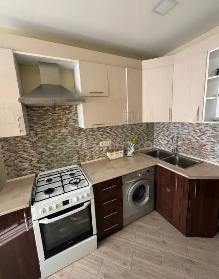 2 Սենյականոց Բնակարան, 48քմ, 6/9 հարկ, Կոսմետիկ Վերանորոգված, Կահավորված