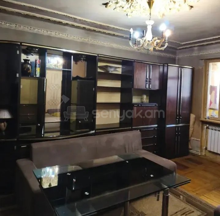 3 Սենյականոց Բնակարան, 80քմ, 1/9 հարկ, Պետական Վիճակում