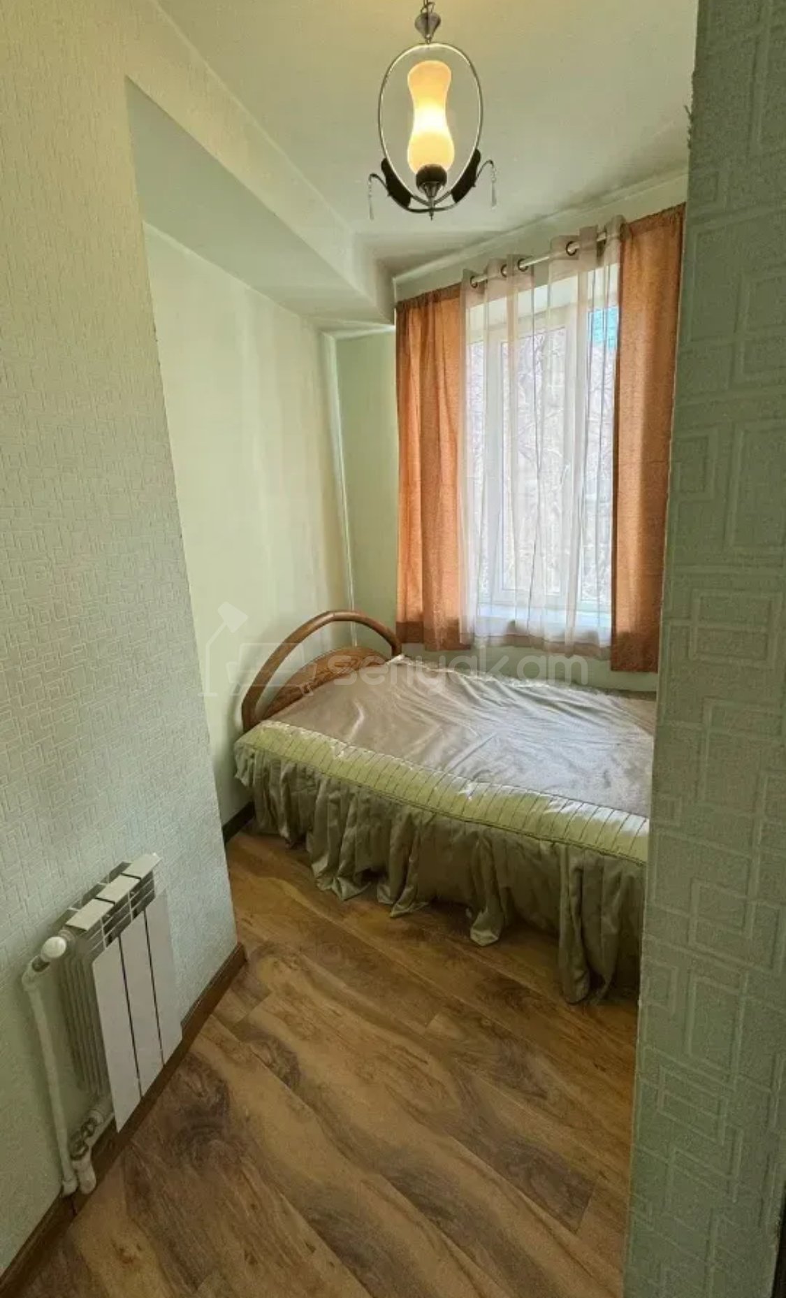 3 Սենյականոց Բնակարան Քարե Շենքում, 61քմ, 3/5 հարկ, Կապիտալ Վերանորոգված, Կահավորված