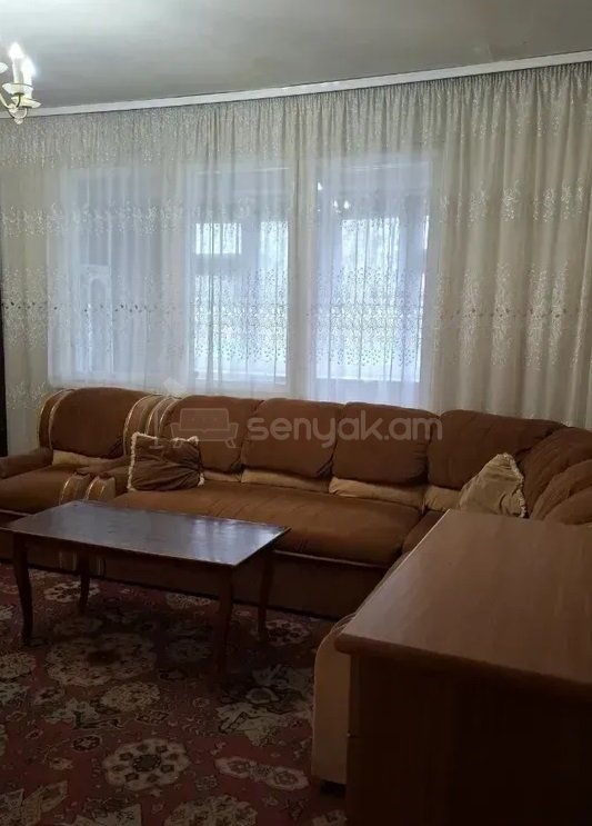 3 Սենյականոց Բնակարան, 79քմ, 3/9 հարկ, Նորմալ Վիճակում