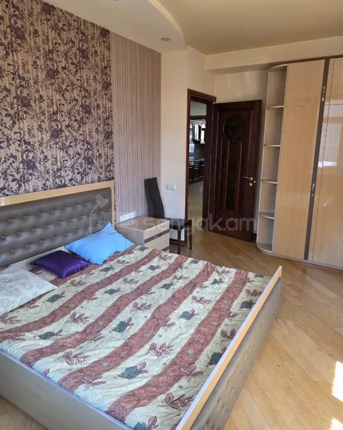 4 Սենյականոց Բնակարան Նորակառույցում, 112քմ, 5/8 հարկ, Դիզայներական Վերանորոգված, Կահավորված