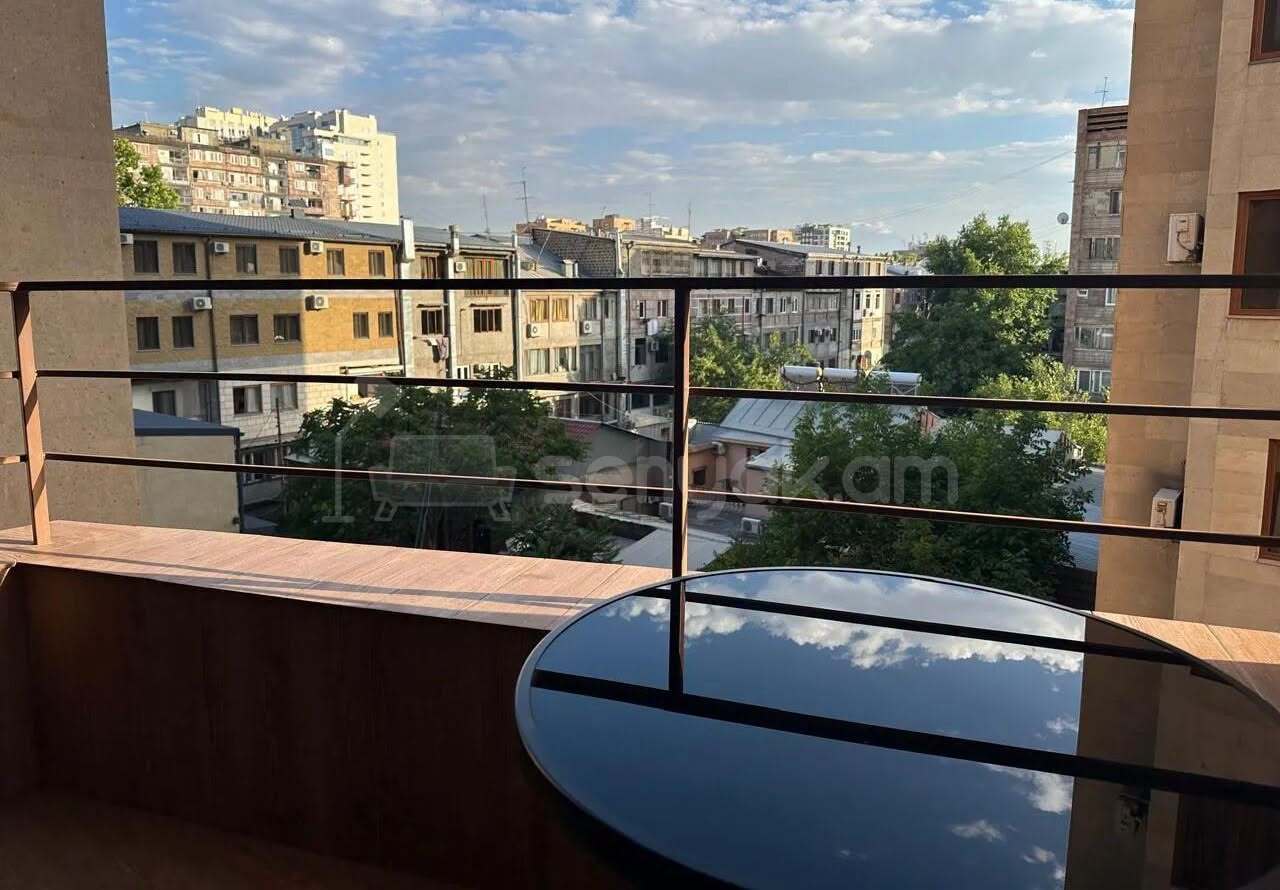 3 Սենյականոց Բնակարան Նորակառույցում, 113քմ, 4/13 հարկ, Կապիտալ Վերանորոգված
