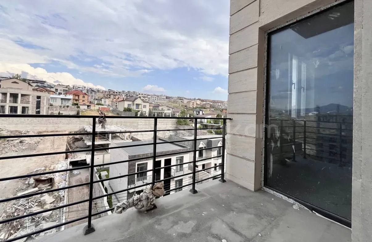 2 Սենյականոց Բնակարան, 55քմ, 5/7 հարկ, Զրոյական Վիճակում
