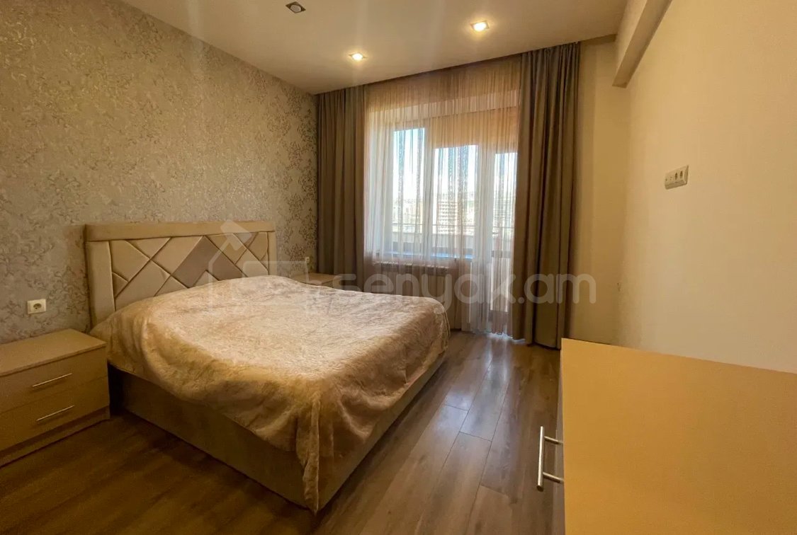 2 Սենյականոց Բնակարան Նորակառույցում, 56քմ, 11/14 հարկ, Կապիտալ Վերանորոգված, Կահավորված