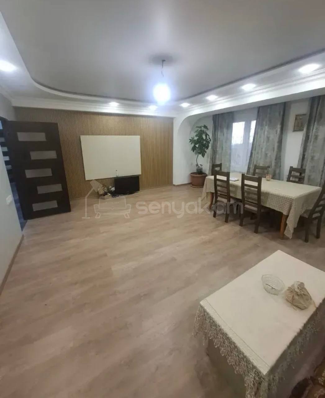 4 Սենյականոց Բնակարան, 101քմ, 12/14 հարկ, Կապիտալ Վերանորոգված