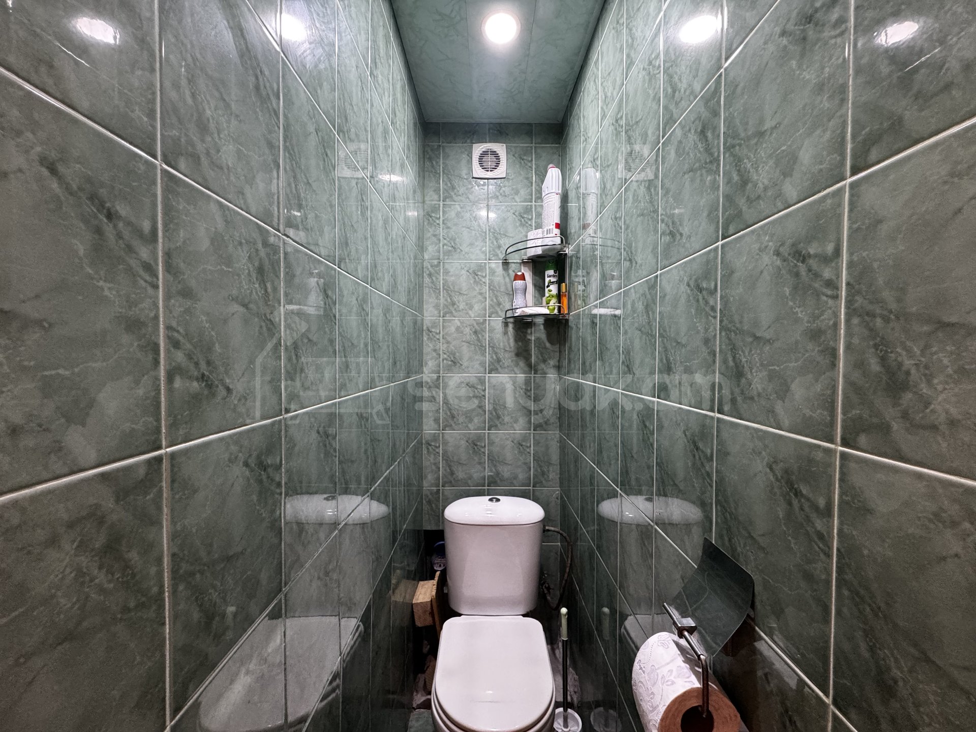 3 Սենյականոց Բնակարան, 73քմ, 4/4 հարկ, Նորմալ Վիճակում