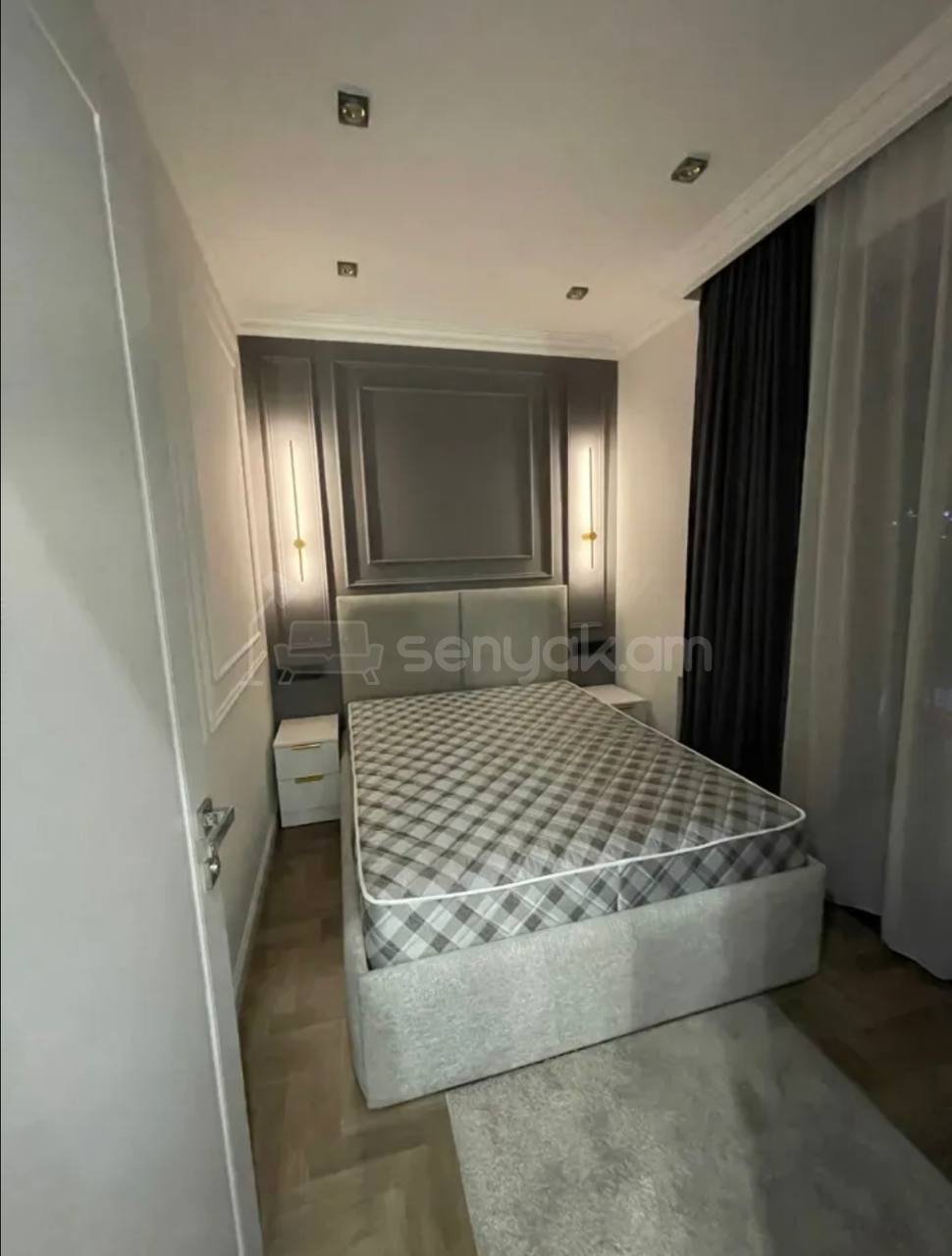 2 Սենյականոց Բնակարան Քարե Շենքում, 40քմ, 2/5 հարկ, Դիզայներական Վերանորոգված