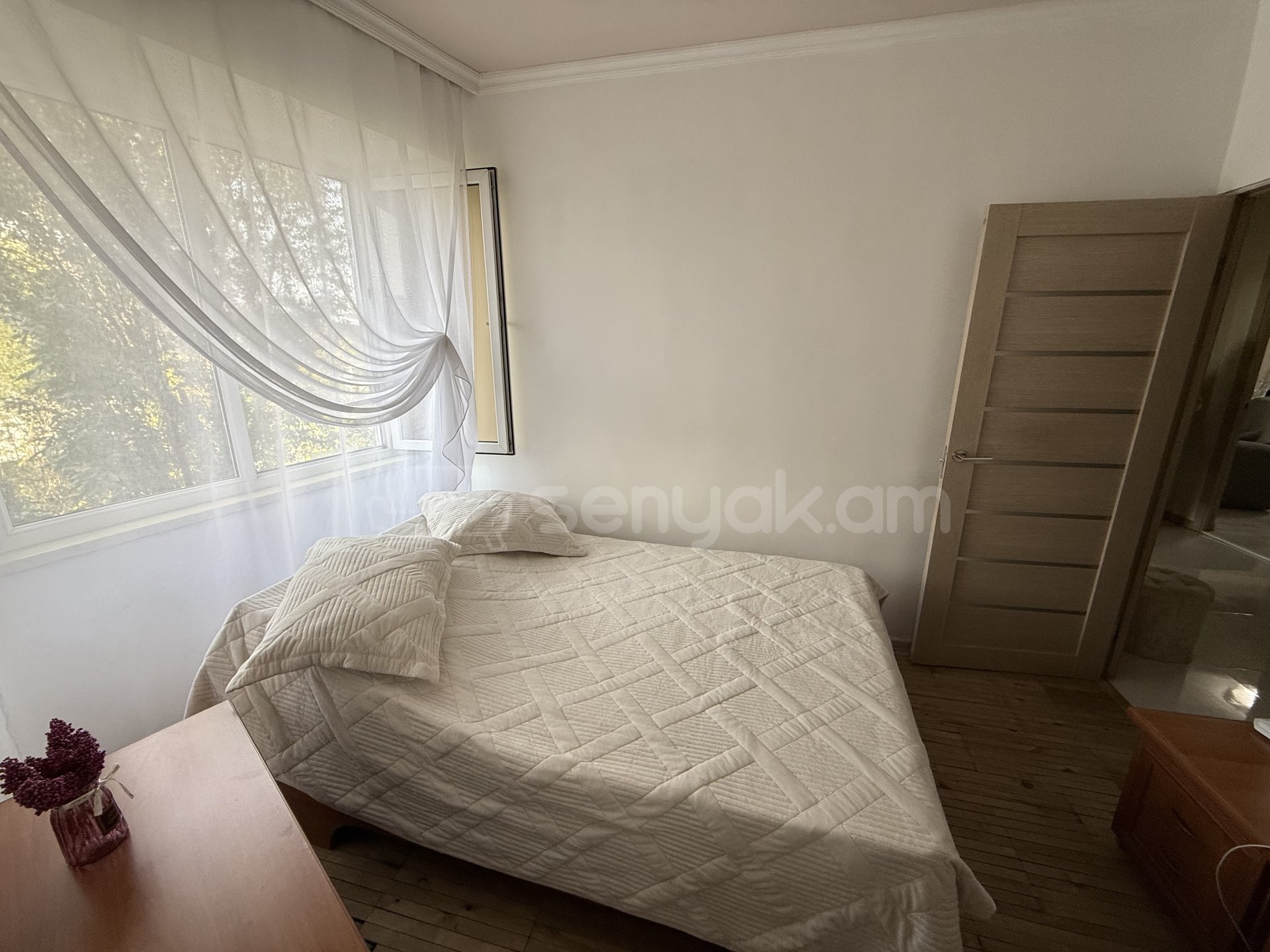 4 Սենյականոց Բնակարան, 80քմ, 4/9 հարկ, Նորմալ Վիճակում