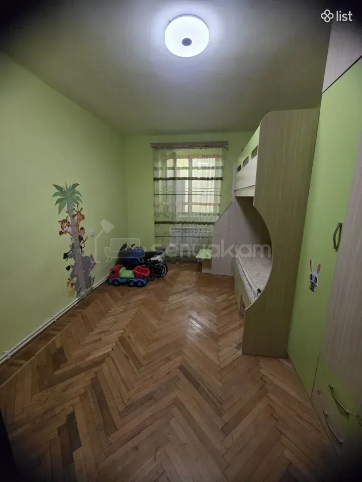 3 Սենյականոց Բնակարան Քարե Շենքում, 91քմ, 2/4 հարկ, Կապիտալ Վերանորոգված