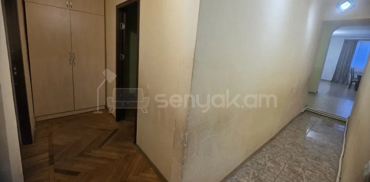 3 Սենյականոց Բնակարան Քարե Շենքում, 91քմ, 2/4 հարկ, Կապիտալ Վերանորոգված