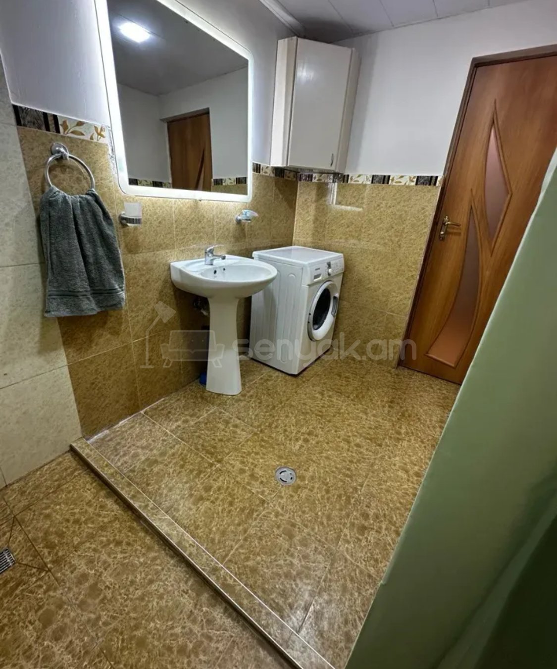 3 Սենյականոց Բնակարան Նորակառույցում, 89քմ, 4/10 հարկ, Կապիտալ Վերանորոգված, Կահավորված