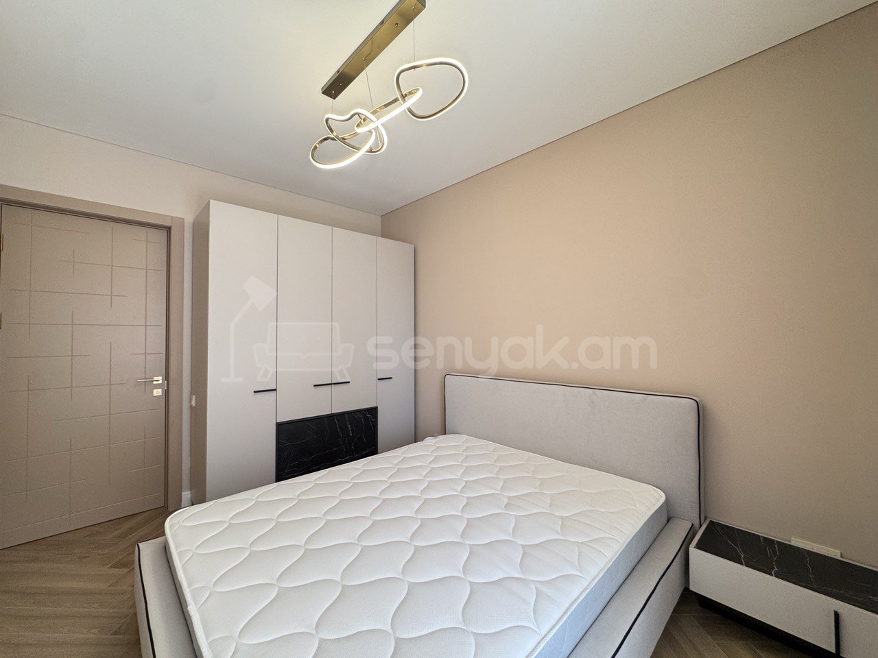 3 Սենյականոց Բնակարան Նորակառույցում, 75քմ, 1/3 հարկ, Դիզայներական Վերանորոգված, Կահավորված, Արևկող