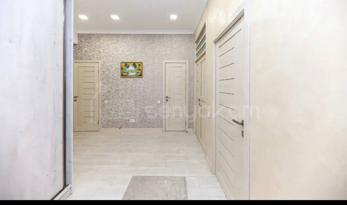 3 Սենյականոց Բնակարան Նորակառույցում, 94քմ, 2/9 հարկ, Կապիտալ Վերանորոգված, Կահավորված