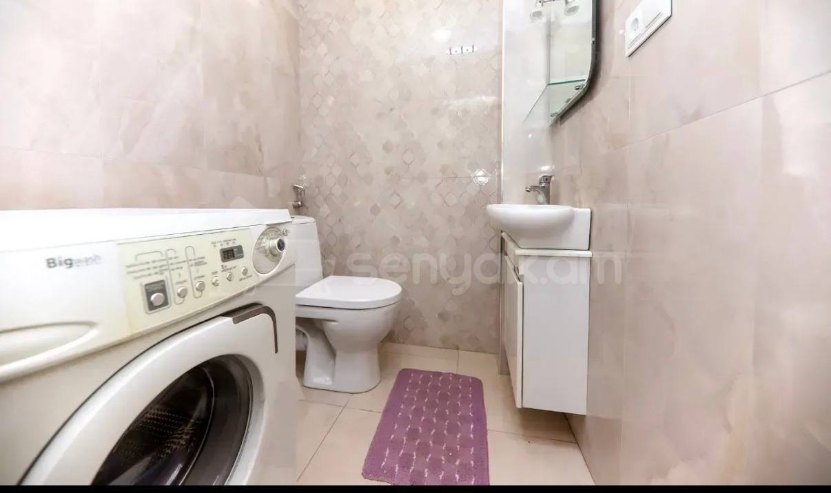 3 Սենյականոց Բնակարան Նորակառույցում, 94քմ, 2/9 հարկ, Կապիտալ Վերանորոգված, Կահավորված
