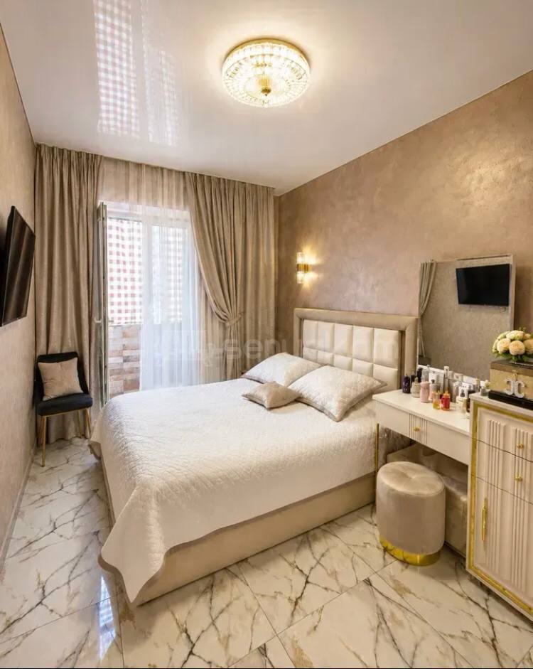 3 Սենյականոց Բնակարան Քարե Շենքում, 76քմ, 5/5 հարկ, Դիզայներական Վերանորոգված