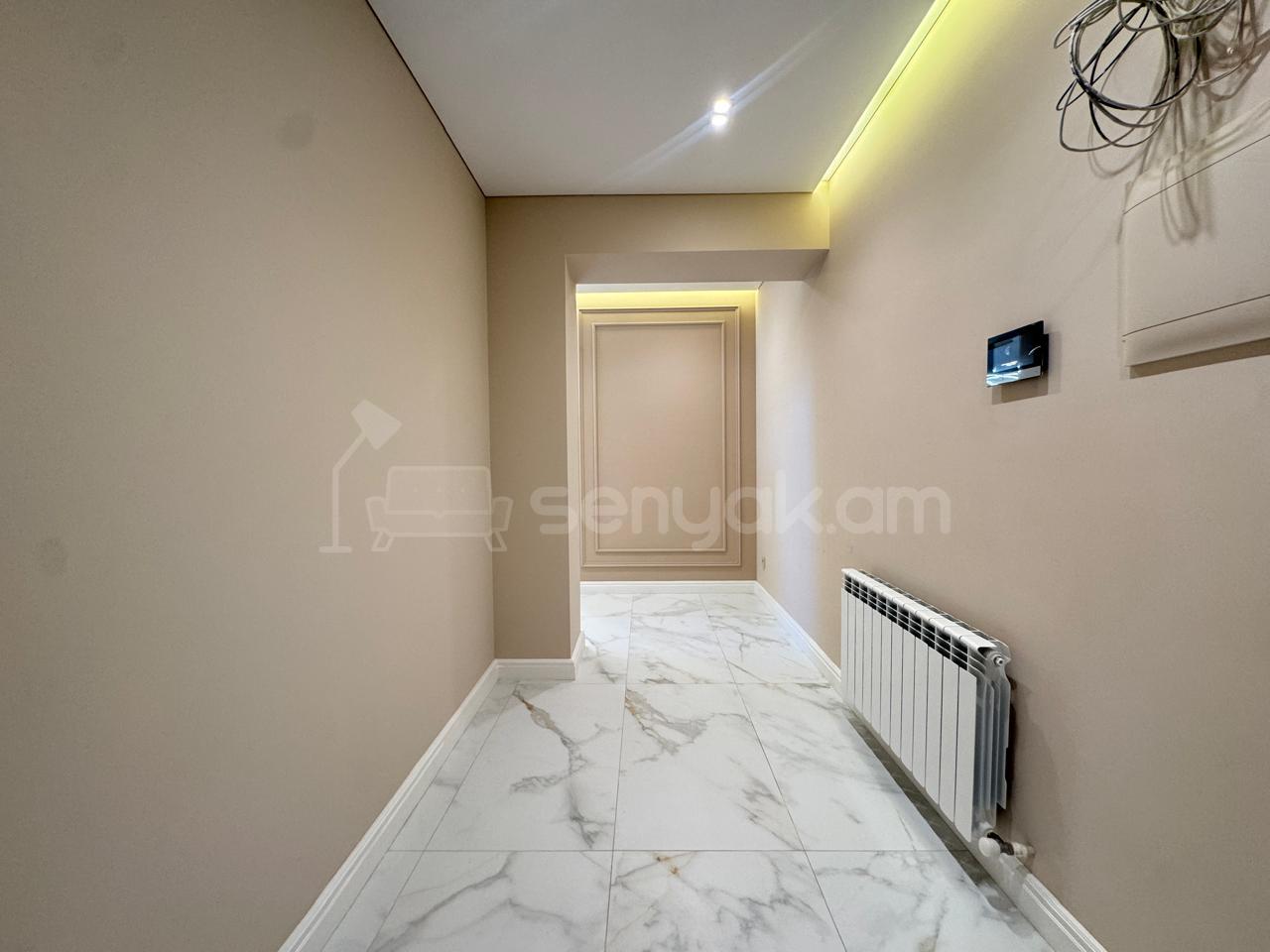 2 Սենյականոց Բնակարան Նորակառույցում, 65քմ, 1/3 հարկ, Դիզայներական Վերանորոգված, Կահավորված, Արևկող