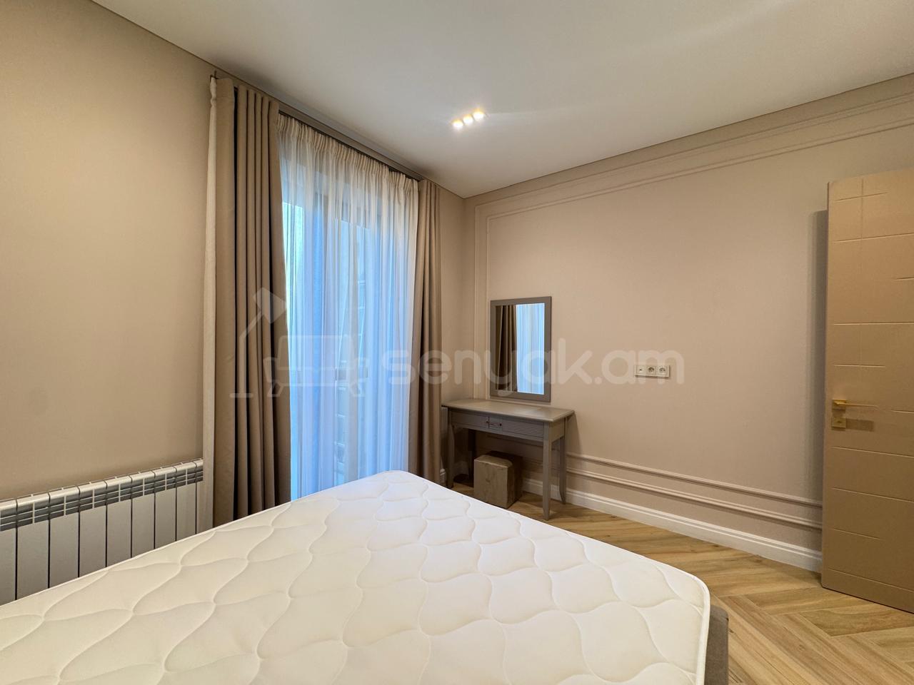 3 Սենյականոց Բնակարան Նորակառույցում, 75քմ, 1/3 հարկ, Դիզայներական Վերանորոգված, Կահավորված, Արևկող