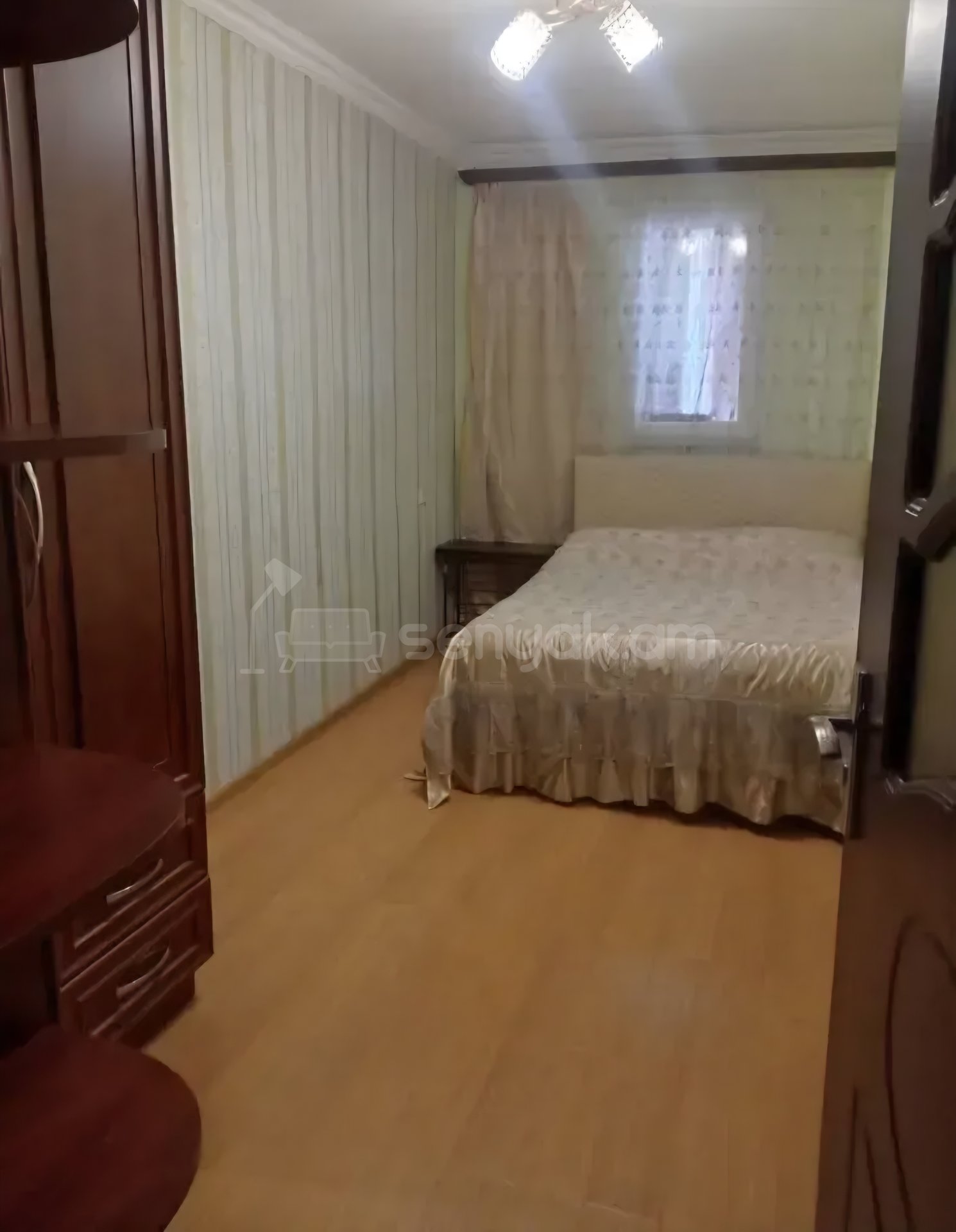 3 Սենյականոց Բնակարան Քարե Շենքում, 52քմ, 3/5 հարկ, Կապիտալ Վերանորոգված, Կահավորված