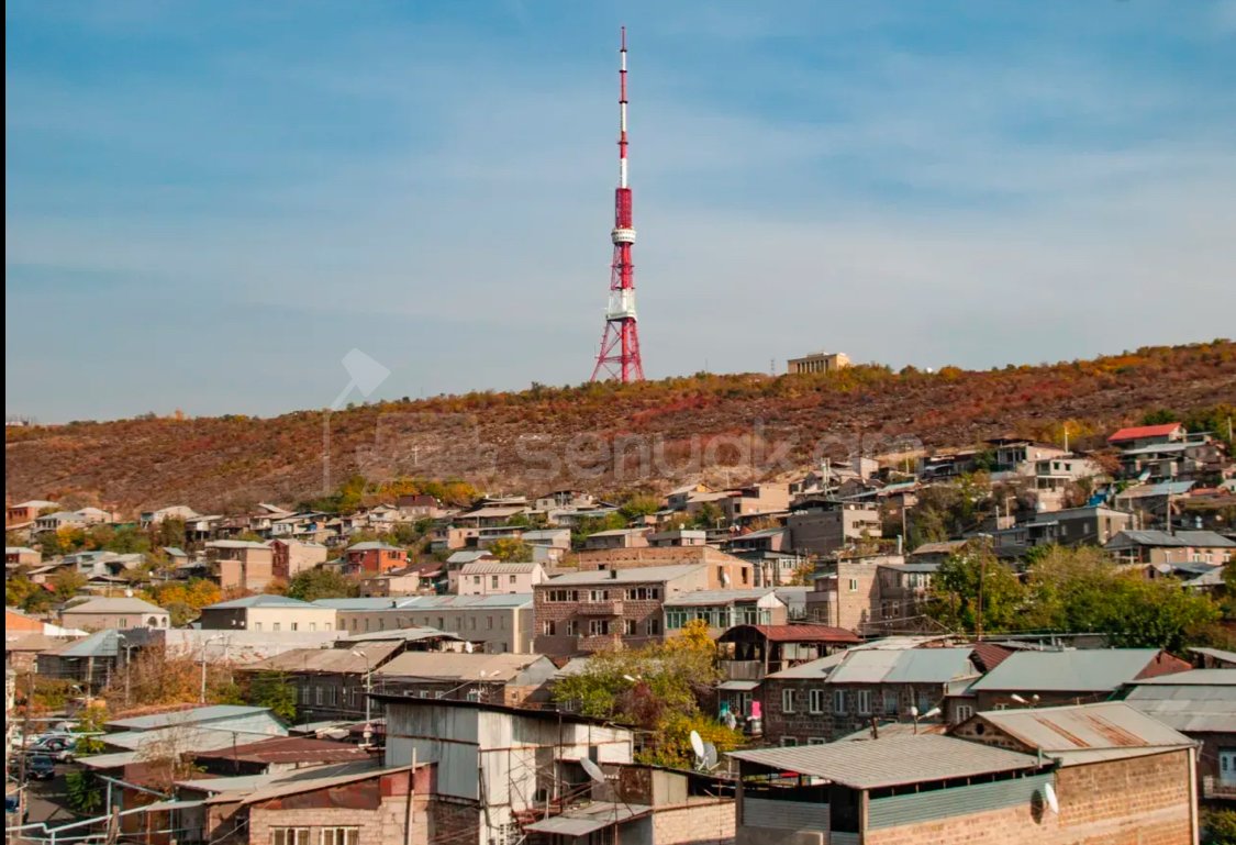 2 Սենյականոց Բնակարան Քարե Շենքում, 72քմ, 6/6 հարկ, Կապիտալ Վերանորոգված