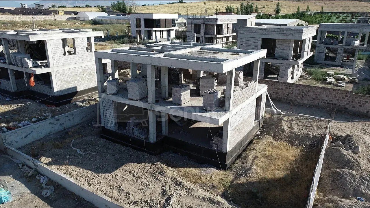 4 Սենյականոց Շքեղ Առանձնատուն, 300քմ, Ավտոտնակով