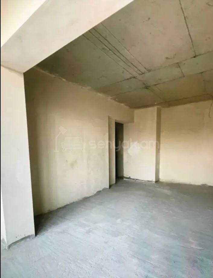 3 Սենյականոց Բնակարան Նորակառույցում, 90քմ, 1/19 հարկ, Զրոյական Վիճակում
