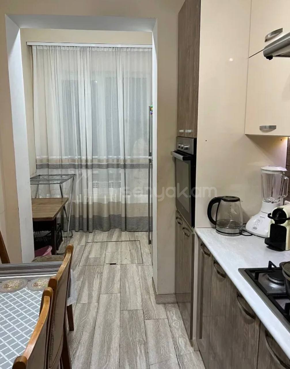 3 Սենյականոց Բնակարան, 80քմ, 1/9 հարկ, Կապիտալ Վերանորոգված