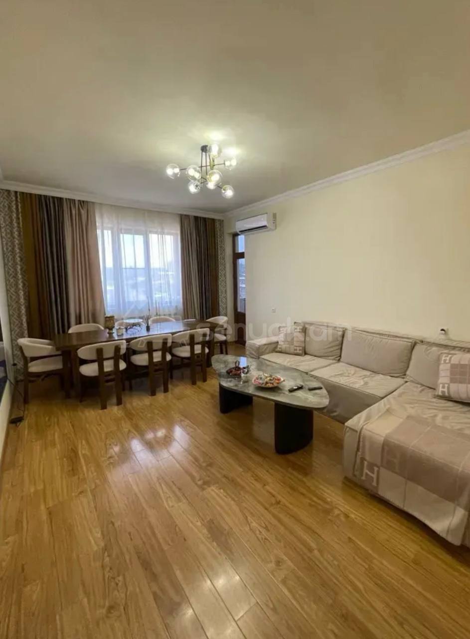 2 Սենյականոց Բնակարան Նորակառույցում, 84քմ, 13/14 հարկ, Կապիտալ Վերանորոգված, Կահավորված, Արևկող