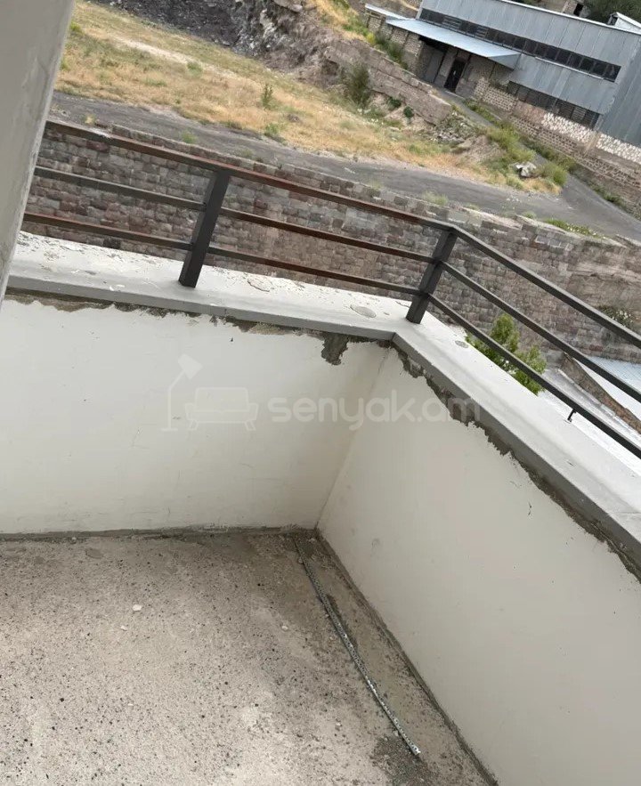 3 Սենյականոց Բնակարան Նորակառույցում, 106քմ, 4/14 հարկ, Զրոյական Վիճակում