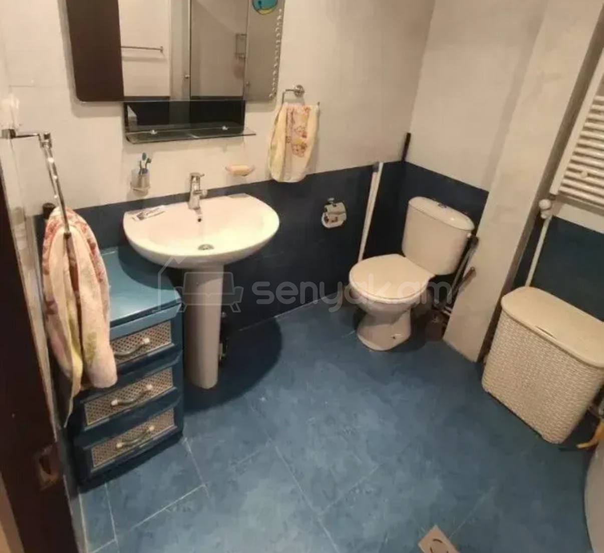 2 Սենյականոց Բնակարան Քարե Շենքում, 50քմ, 3/4 հարկ, Կապիտալ Վերանորոգված