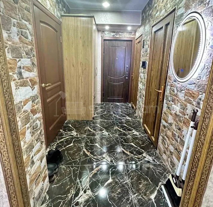 3 Սենյականոց Բնակարան, 60քմ, 3/9 հարկ, Կապիտալ Վերանորոգված
