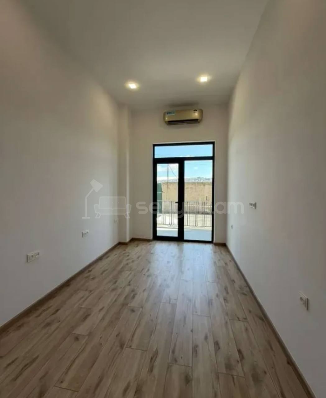 Օֆիսային Տարածք, 43քմ, Կապիտալ Վերանորոգված