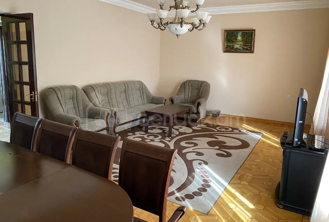 4 Սենյականոց Սեփական Տուն, 120քմ, Կապիտալ Վերանորոգված, Կահավորված